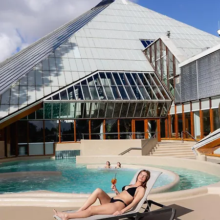 Hotell Thermae 2000 4*