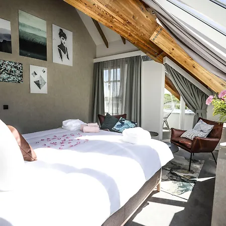 ホテル Wellnesshotel Thermae 2000