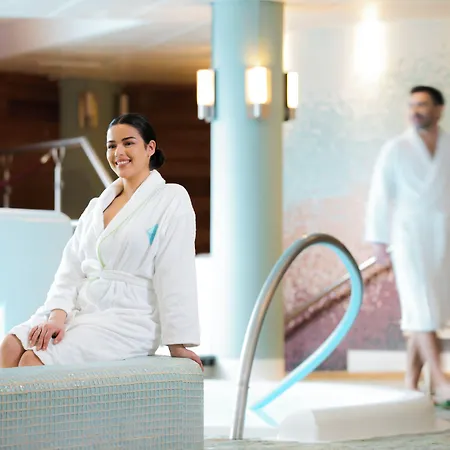 Wellnesshotel Thermae 2000 فندق